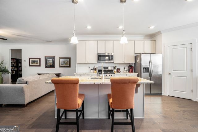 2473 Rathburn Circle, Loganville, GA 30052