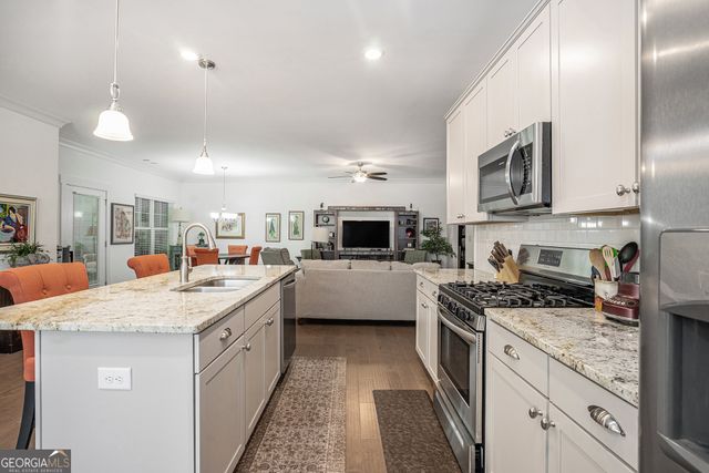 2473 Rathburn Circle, Loganville, GA 30052