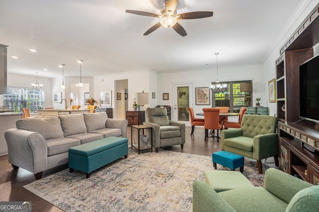 2473 Rathburn Circle, Loganville, GA 30052