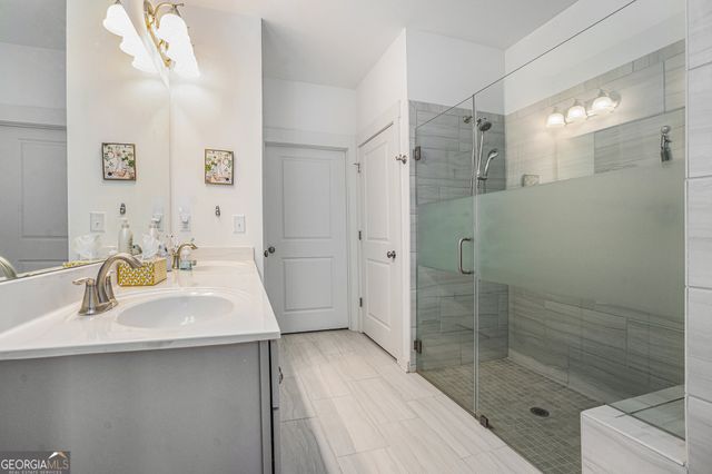 2473 Rathburn Circle, Loganville, GA 30052