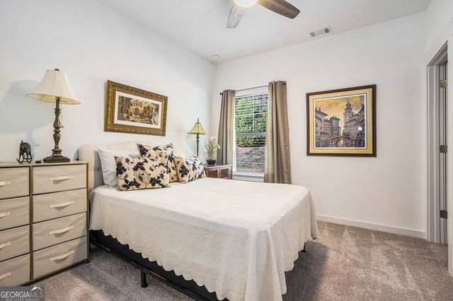 2473 Rathburn Circle, Loganville, GA 30052