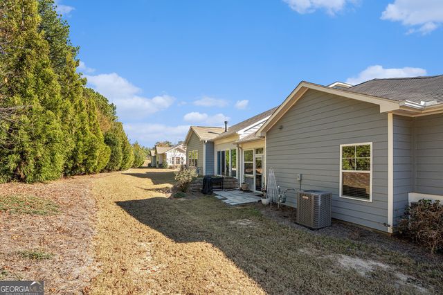 2473 Rathburn Circle, Loganville, GA 30052