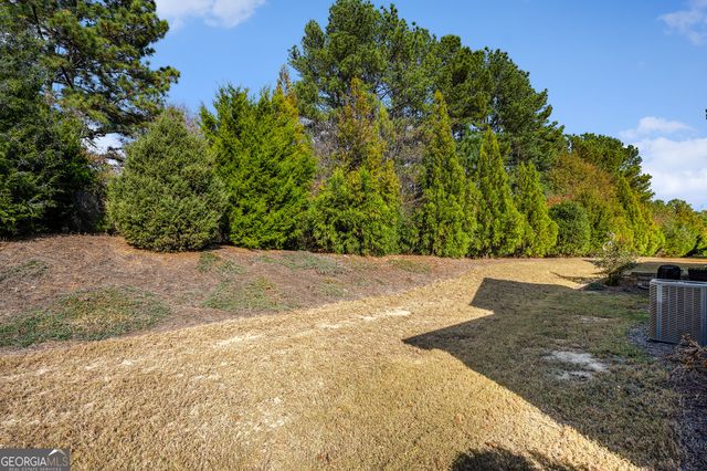 2473 Rathburn Circle, Loganville, GA 30052