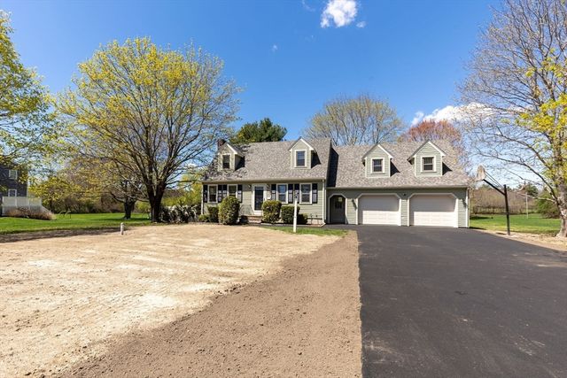 141 Spruce Street, Bridgewater, MA 02324