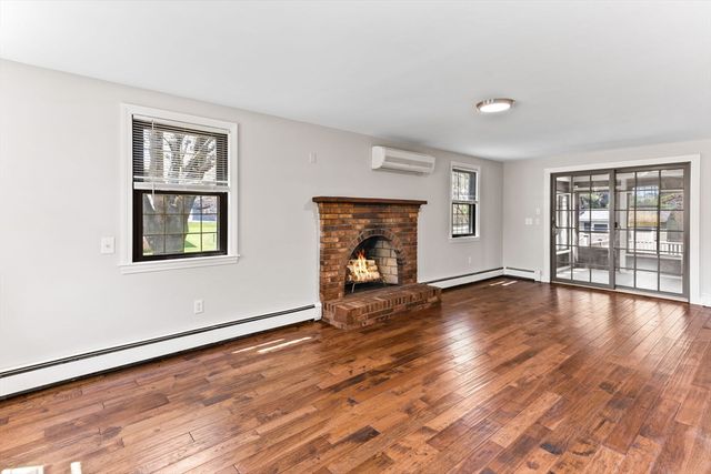 141 Spruce Street, Bridgewater, MA 02324