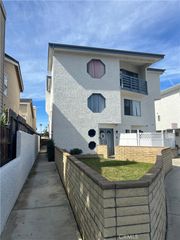 16631 Dolores Lane B, Huntington Beach, CA 92649