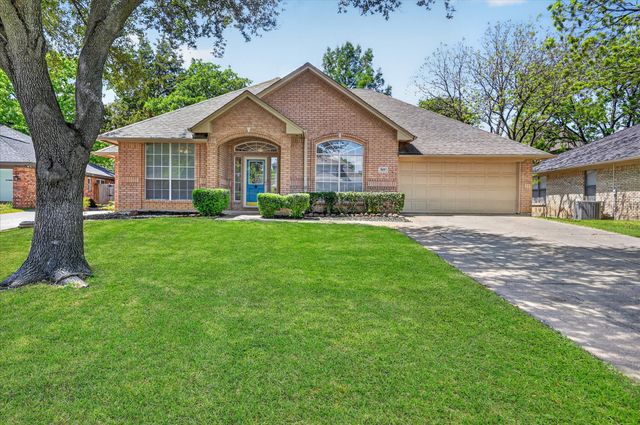 7637 Jill Court, North Richland Hills, TX 76182