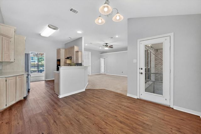 7637 Jill Court, North Richland Hills, TX 76182