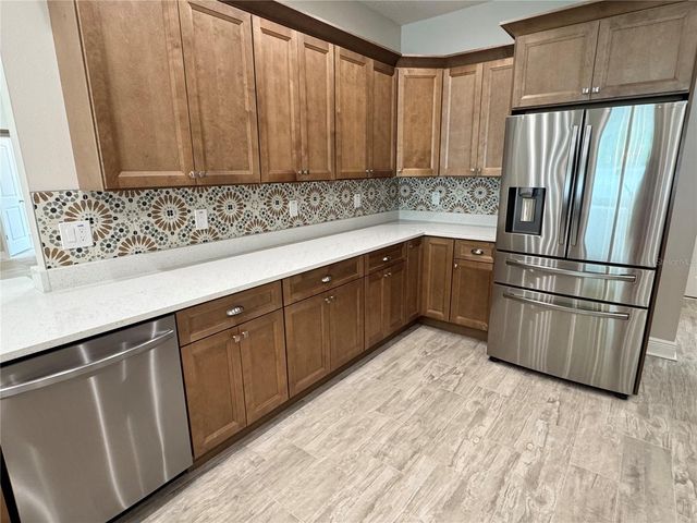 37549 TERI COURT, Dade City, FL 33525