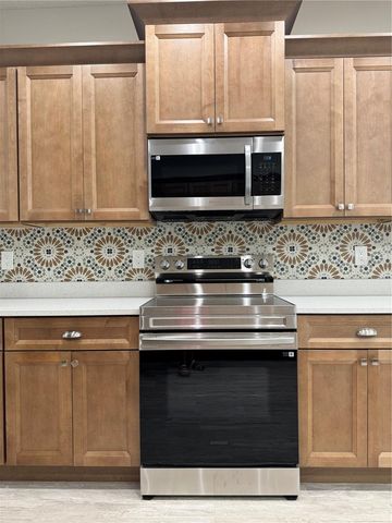 37549 TERI COURT, Dade City, FL 33525