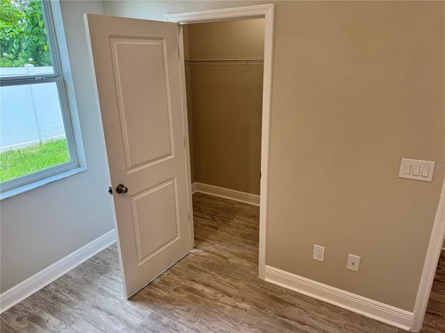 37549 TERI COURT, Dade City, FL 33525