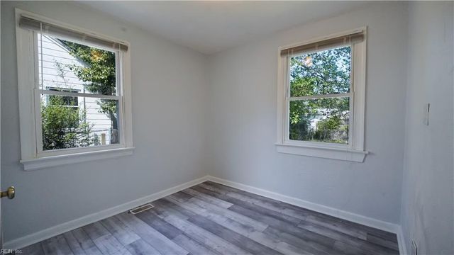 37 Cavalier RD, Hampton, VA 23669