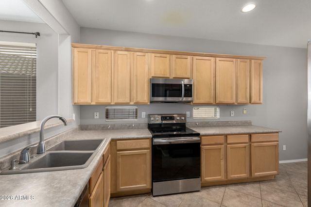 40825 N MAJESTY Court, Anthem, AZ 85086