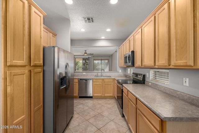 40825 N MAJESTY Court, Anthem, AZ 85086