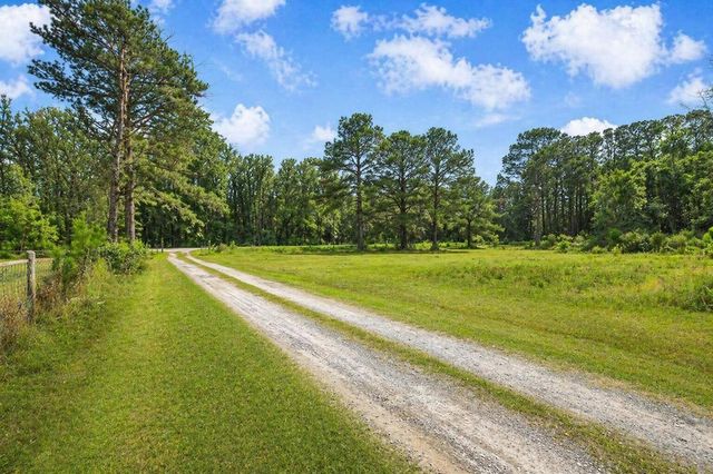 5636 Highway 162, Hollywood, SC 29449