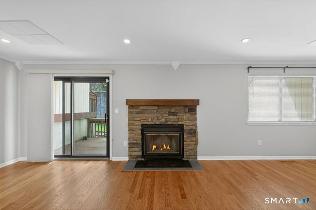 175 Beacon Hill Common 175, Beacon Falls, CT 06403
