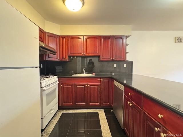 114-67 Taipei Court, College Point, NY 11356