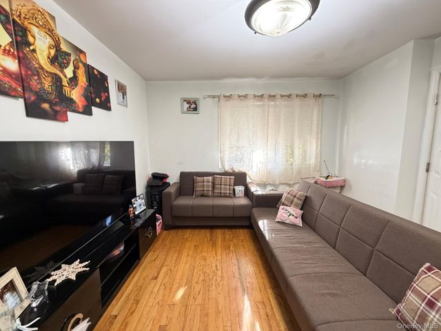 114-67 Taipei Court, College Point, NY 11356