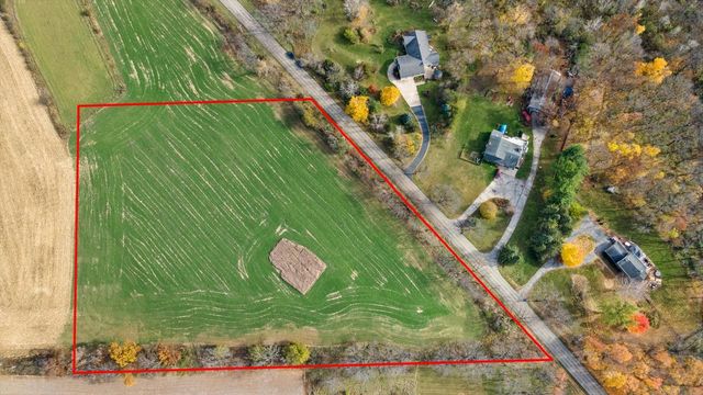 Lt1 MAPLE AVENUE, Mukwonago, WI 53149