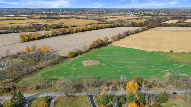 Lt1 MAPLE AVENUE, Mukwonago, WI 53149