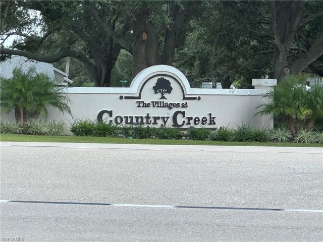 21194 Old Oak PL, Estero, FL 33928