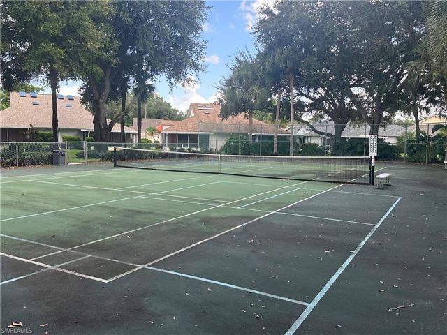 21194 Old Oak PL, Estero, FL 33928