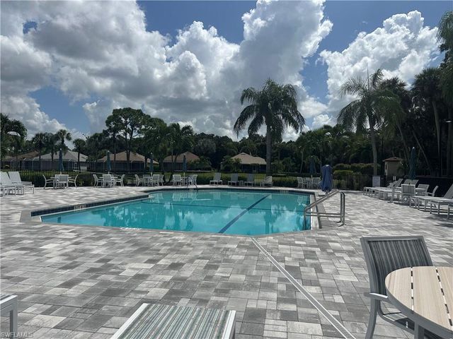 21194 Old Oak PL, Estero, FL 33928