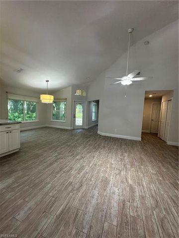21194 Old Oak PL, Estero, FL 33928