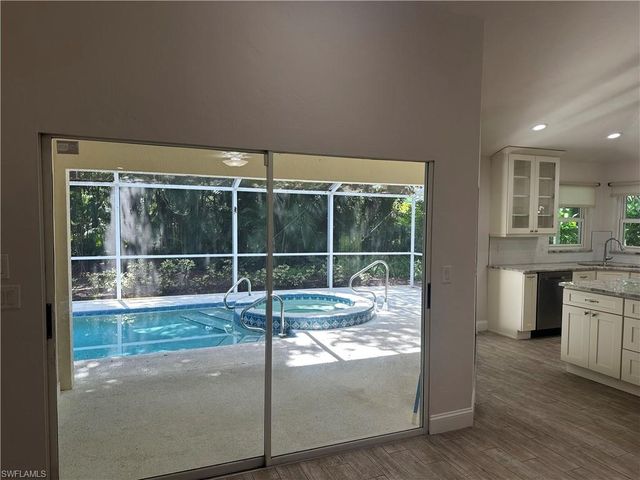21194 Old Oak PL, Estero, FL 33928