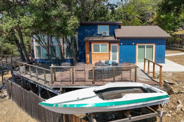 51571 Coyote Ridge Road, Oakhurst, CA 93644