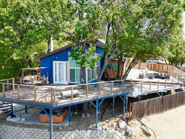 51571 Coyote Ridge Road, Oakhurst, CA 93644