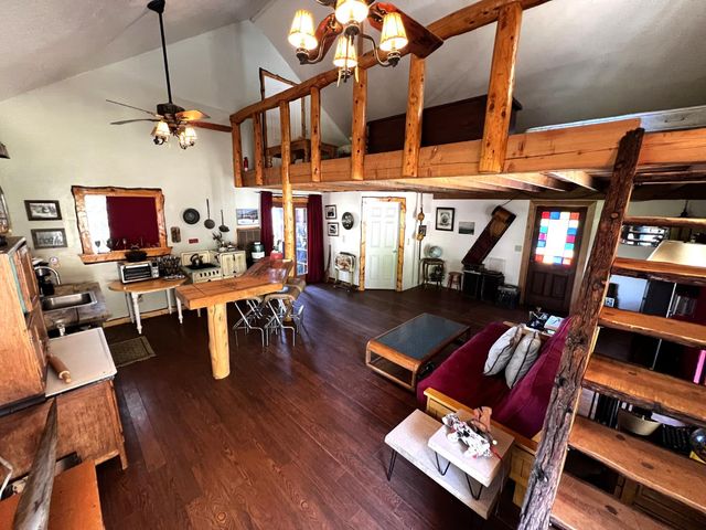 51571 Coyote Ridge Road, Oakhurst, CA 93644