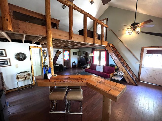 51571 Coyote Ridge Road, Oakhurst, CA 93644