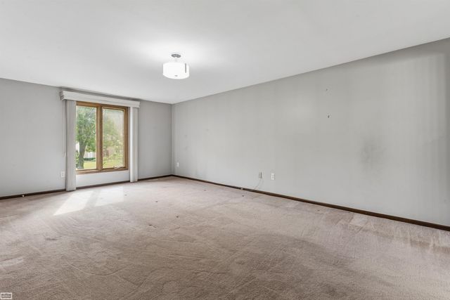 11715 Raintree Ct Court, Shelby Twp, MI 48315