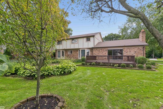11715 Raintree Ct Court, Shelby Twp, MI 48315
