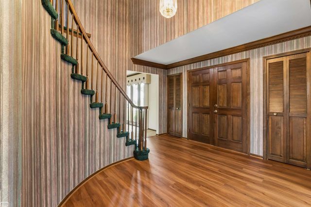 11715 Raintree Ct Court, Shelby Twp, MI 48315