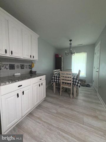 21 CHANDLER LN, Voorhees, NJ 08043