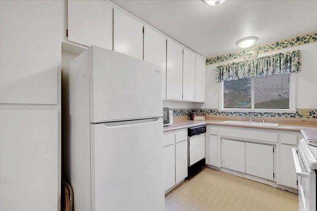 1732 Tracy Ln, Auburn, CA 95603