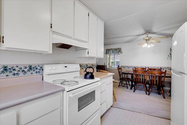 1732 Tracy Ln, Auburn, CA 95603