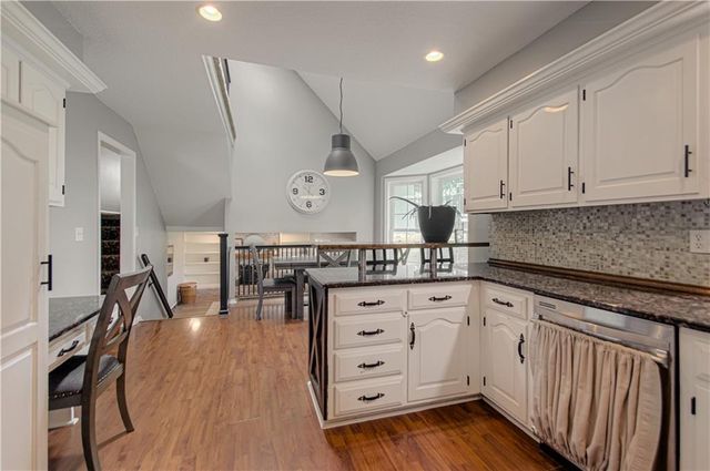 3705 W 213th Terrace, Bucyrus, KS 66013