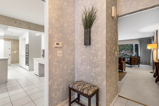 1907 Chevy Chase Boulevard, Kalamazoo, MI 49008