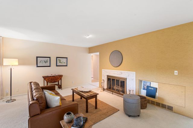 1907 Chevy Chase Boulevard, Kalamazoo, MI 49008