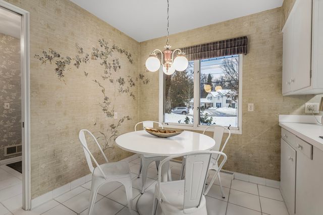 1907 Chevy Chase Boulevard, Kalamazoo, MI 49008