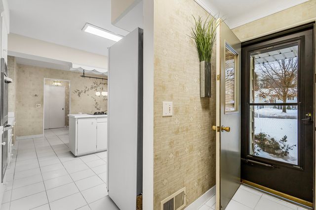 1907 Chevy Chase Boulevard, Kalamazoo, MI 49008