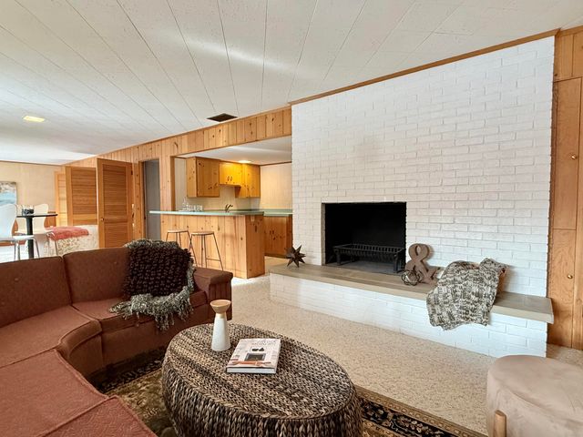 1907 Chevy Chase Boulevard, Kalamazoo, MI 49008