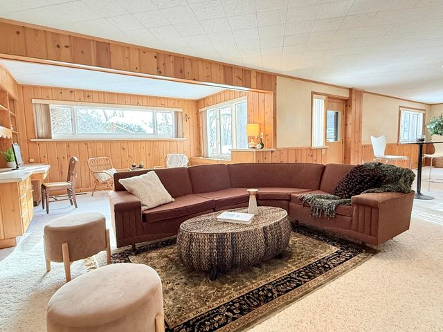 1907 Chevy Chase Boulevard, Kalamazoo, MI 49008