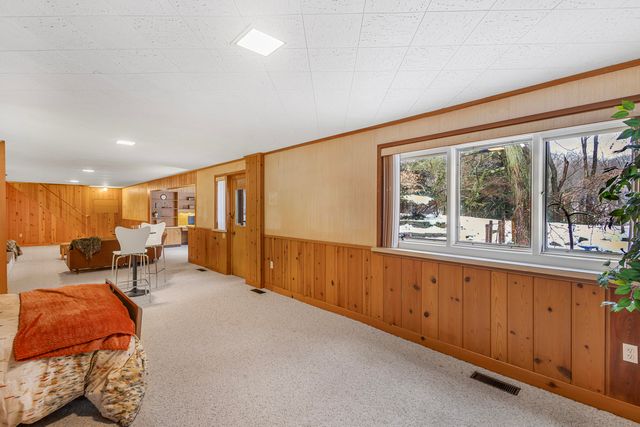 1907 Chevy Chase Boulevard, Kalamazoo, MI 49008