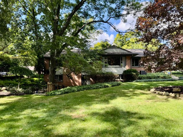 1907 Chevy Chase Boulevard, Kalamazoo, MI 49008