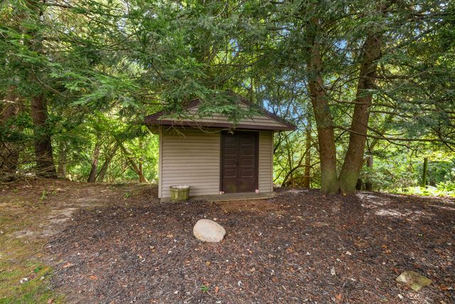 1907 Chevy Chase Boulevard, Kalamazoo, MI 49008