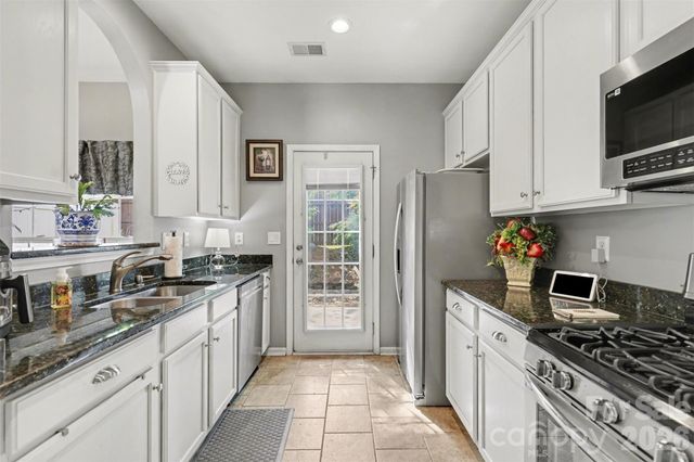 2103 Midnight Blue Lane, Fort Mill, SC 29708